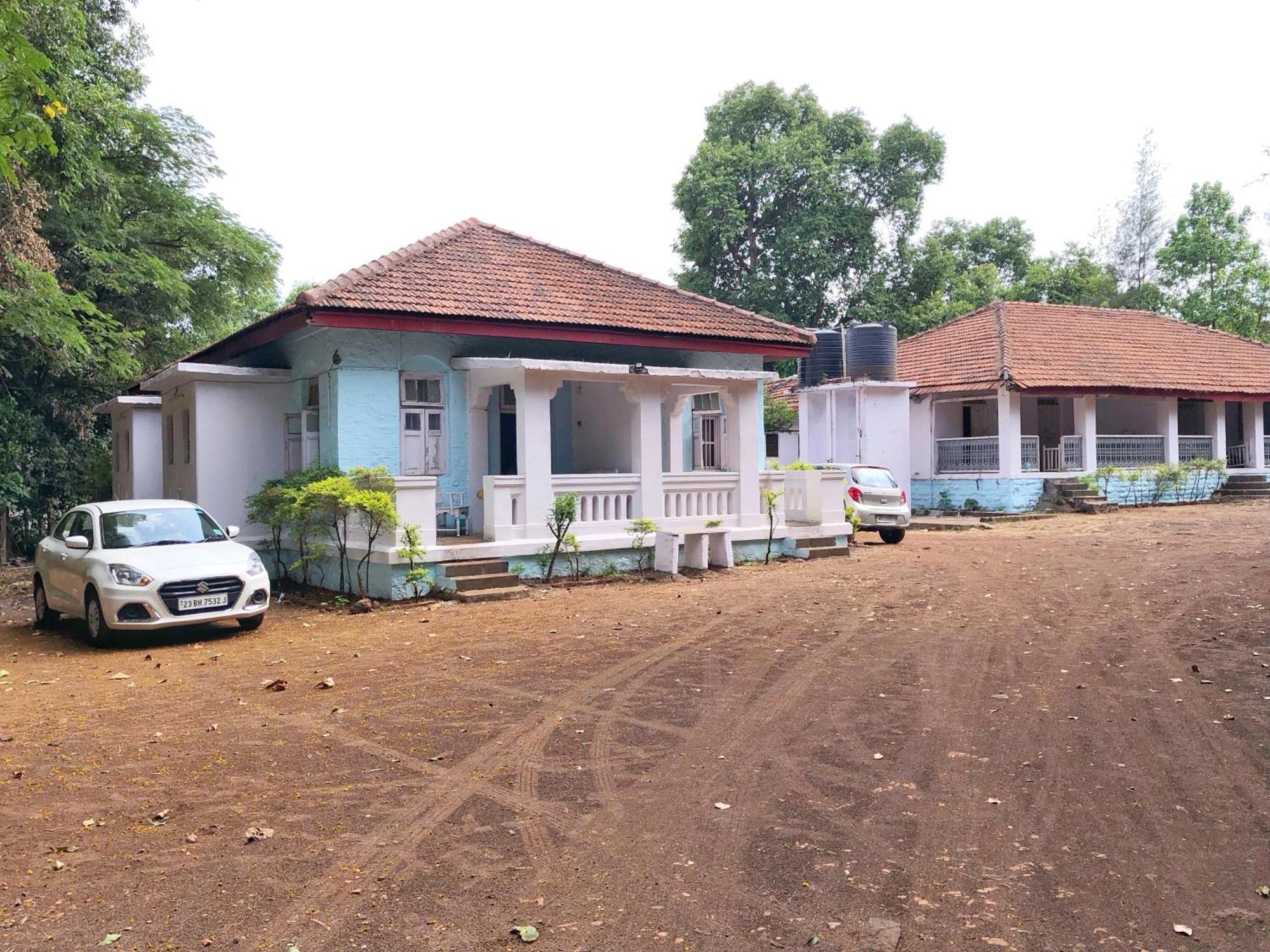 The Imperial Heritage II 2 Minutes From Station And Market II Deluxe Ac Rooms II Lonavala Bagian luar foto