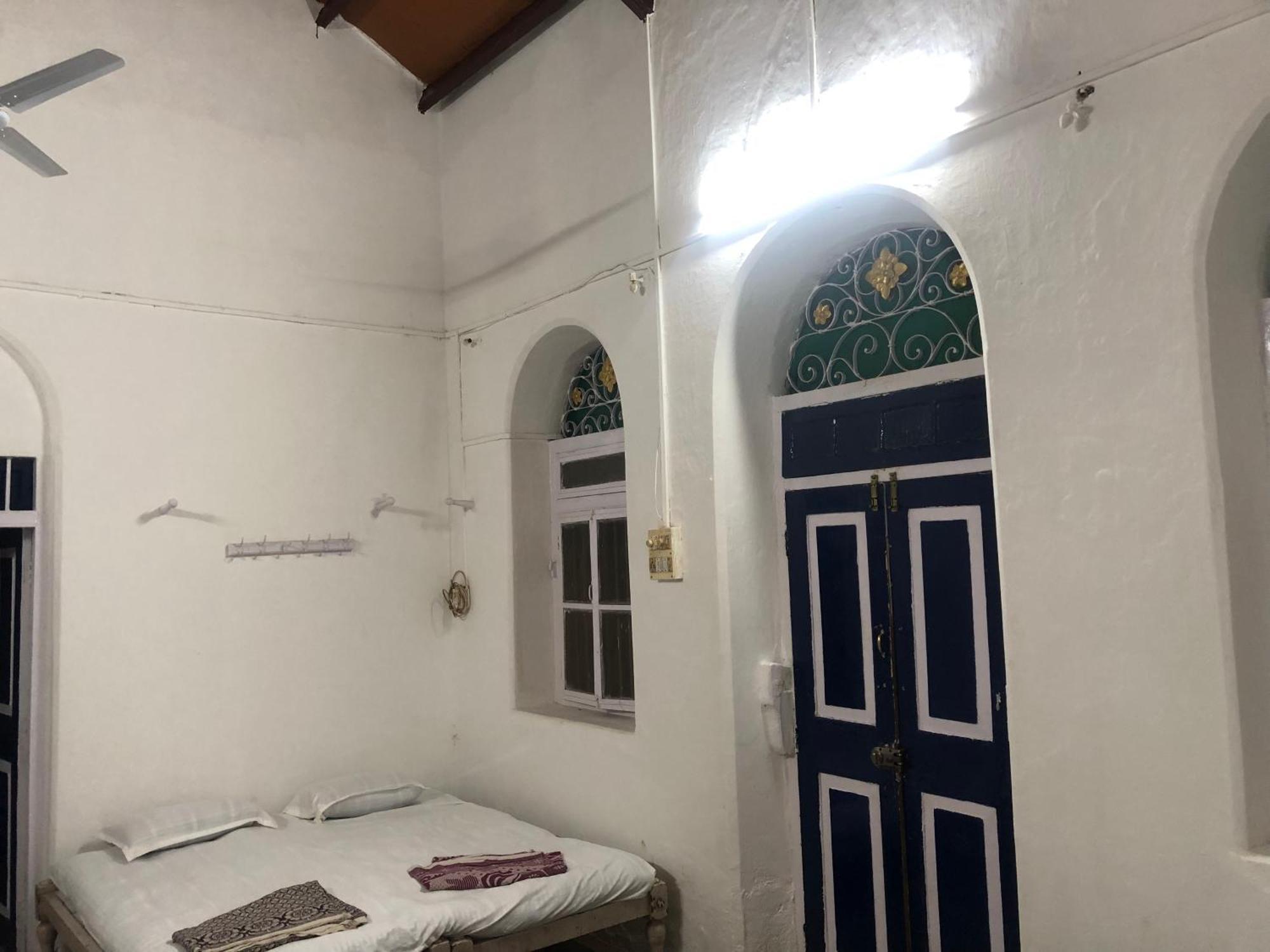 The Imperial Heritage II 2 Minutes From Station And Market II Deluxe Ac Rooms II Lonavala Bagian luar foto